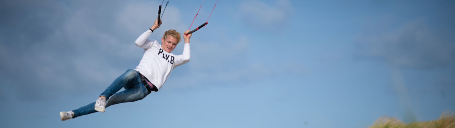 Peter Lynn Twister Kite jump